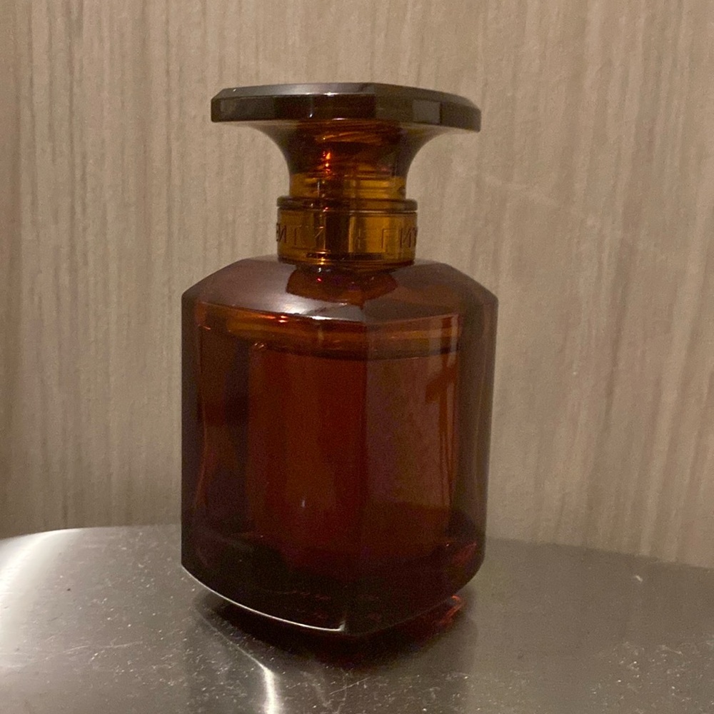 Fenty eau de parfum, 2.5 fl oz. Warm floral scent.